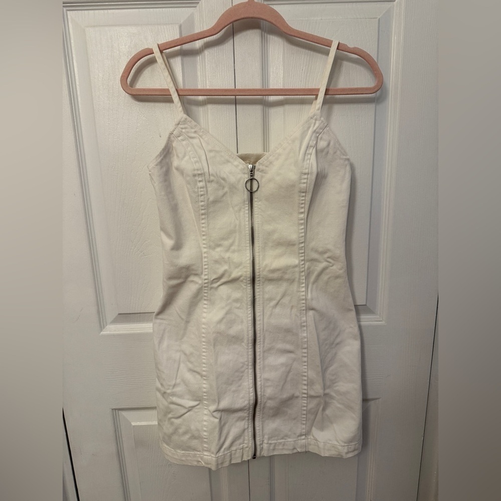 Topshop Ivory Zip-Front Dress 4